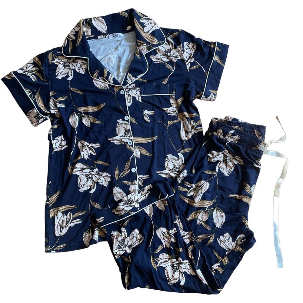 Floral pajama set